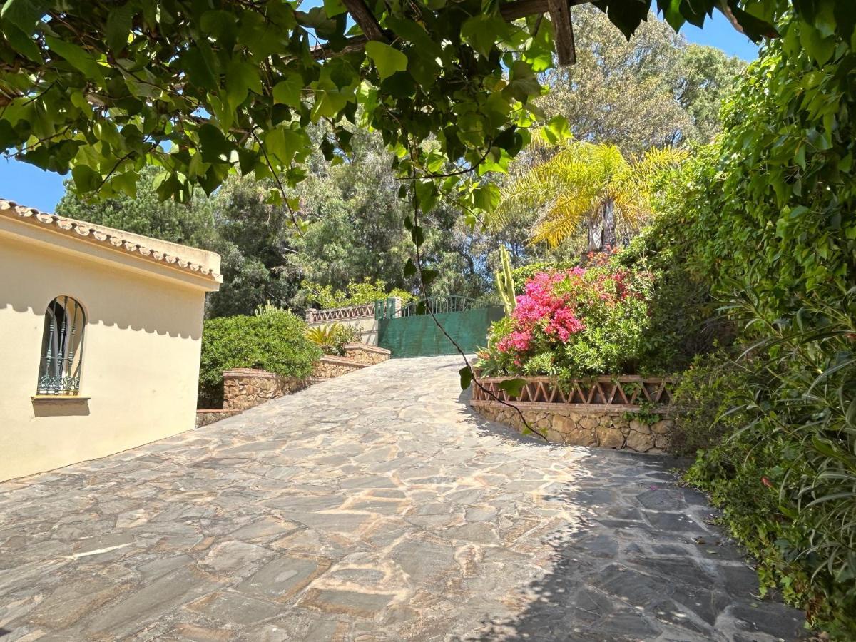 Villa Close To The Beach In Marbella Exterior foto